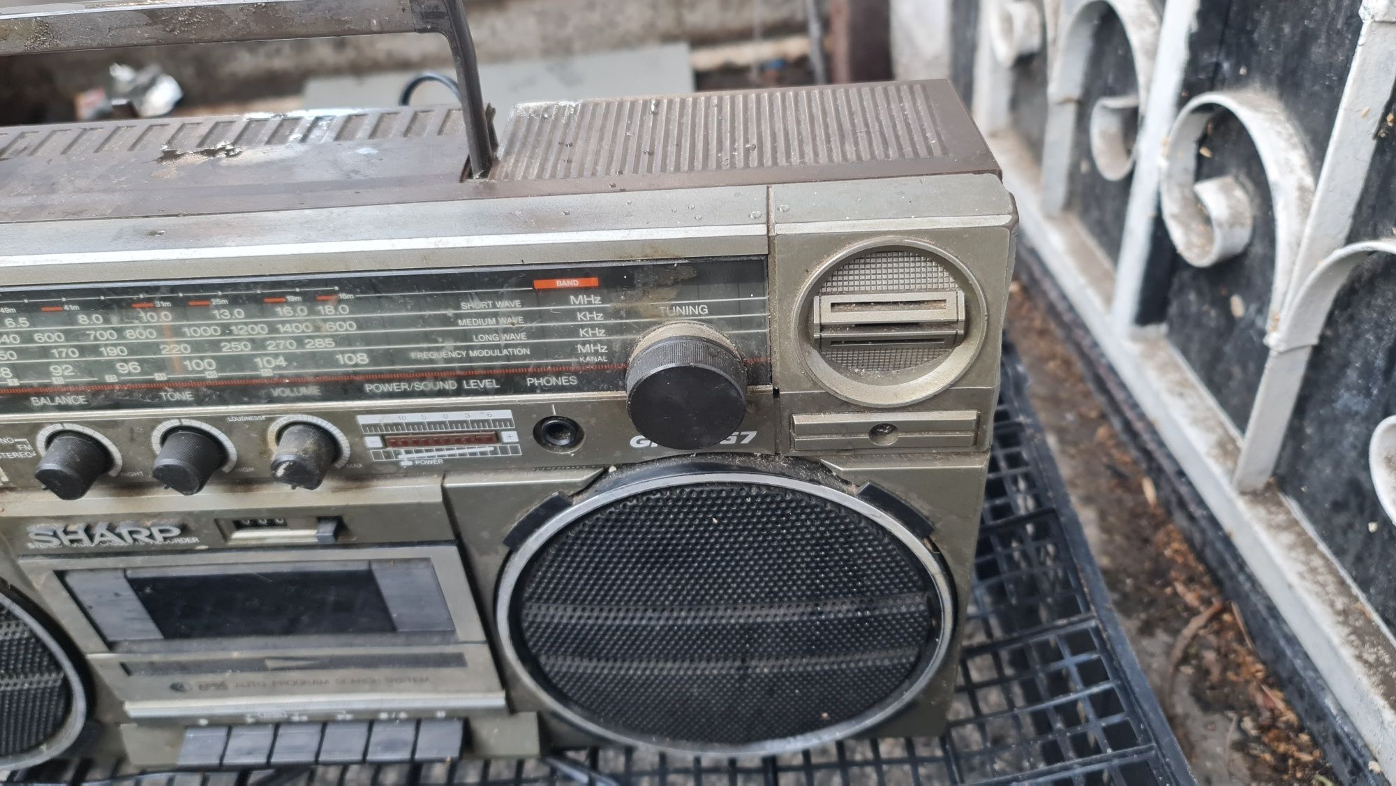 Ретро касетофон  Sharp GF-5757hb