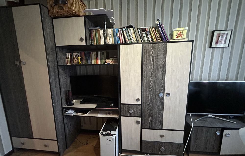 Мебель в детскую,для подростка.