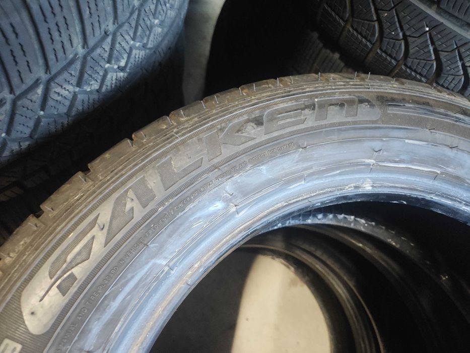 4бр.летни гуми 215/60/17C Falken