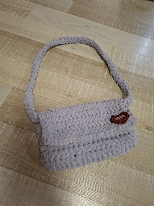 Плетени чанти на една кука -памук 80%,вискоза 20%