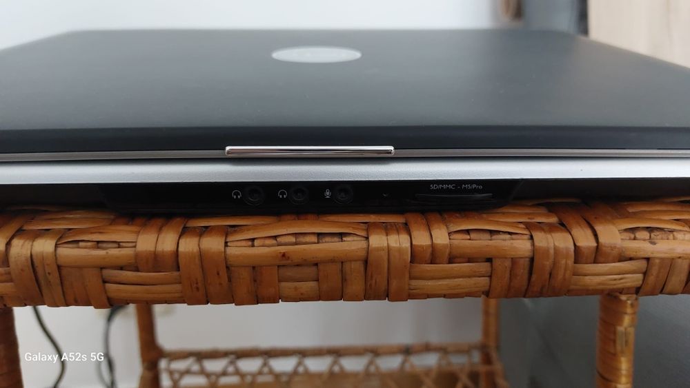 Laptop DELL Inspiron 1525