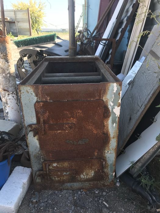 Котёл отопления твердотопливный