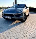 Porsche cayenne an 2012