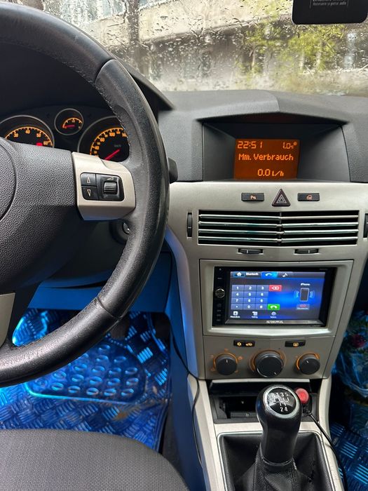 Masina  Opel Astra Gtc 1.4 benzina