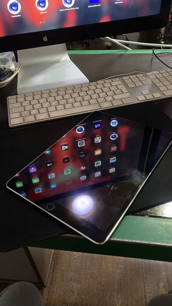 iPad Pro 10,5 256 ГБ wi-fi + cellular 96k