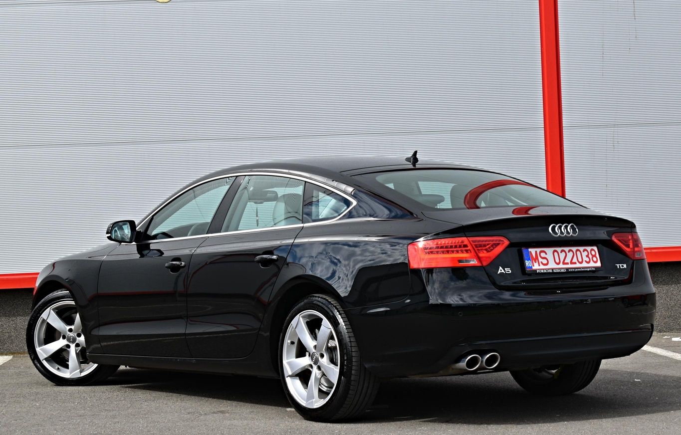 Audi A5 2.0 TDI /190Cp/2015/Facelift/Distronic/Line Assist/Euro 6