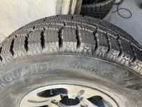 Шины зимние 31*10.50 r15
