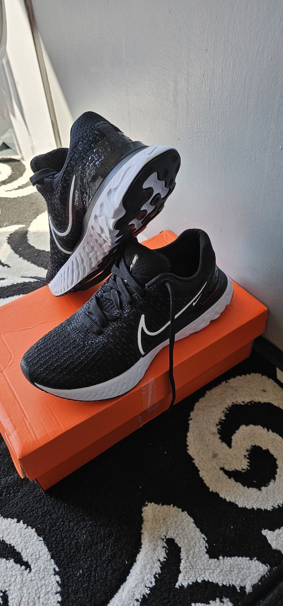 NIKE React Infinity Flyknit 3