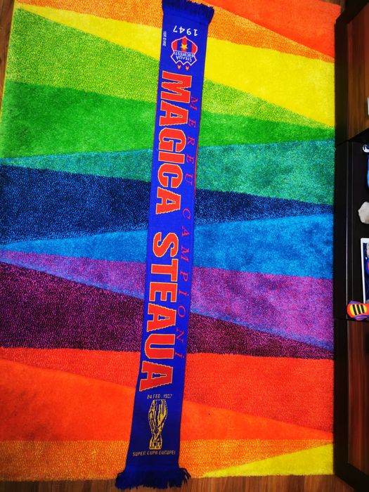 Fular Steaua București