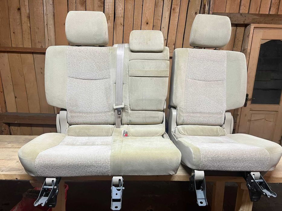 Bancheta spate Toyota Land Cruiser j120 lung
