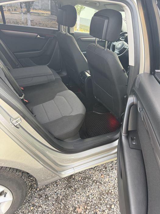 Volkswagen passat B7 2.0 TDI