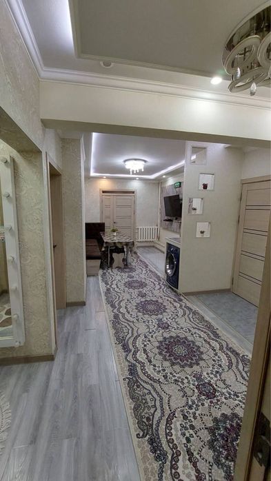Сергели 5.  Продаю Срочно.  Горит.  3 х переделенная в 4 х