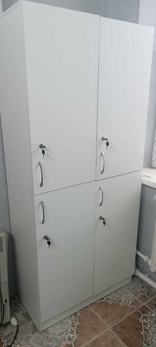 Шкаф-гардероб в отличном состоянии