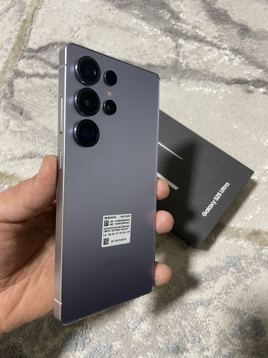 В продаже S25 ультра в новом состоянии. 410,000 без торга.