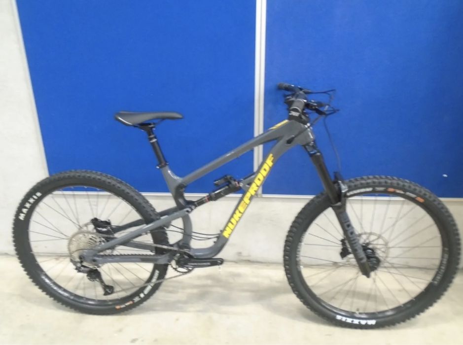 Bicicleta MTB Nukeproof Mega 290 L NOUA Canyon yeti focus merida scott