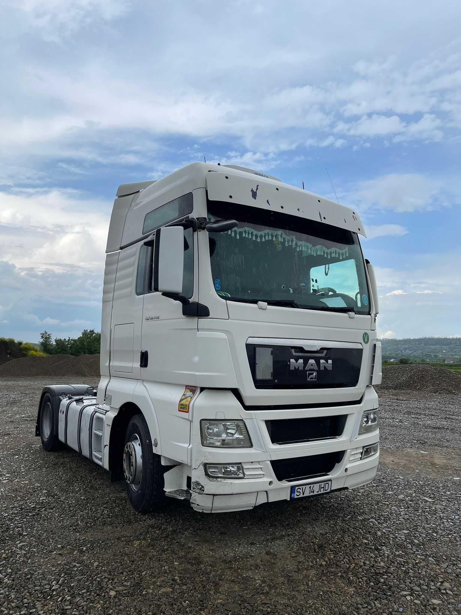 MAN TGX 18.440 — E5 2011