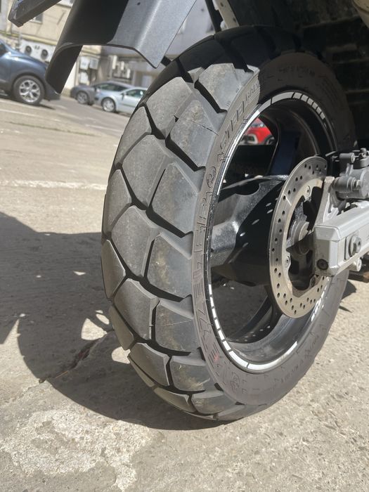 Suzuki V-Strom dl 650