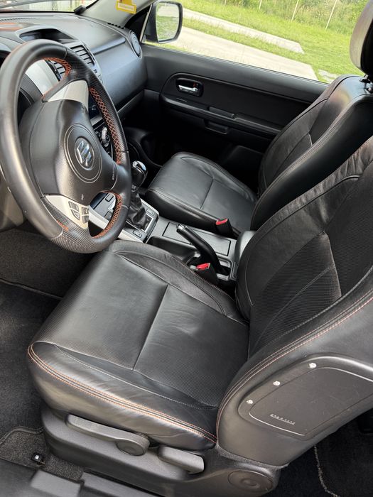 Suzuki grand vitara 4x4reductor, 1,9 ddis130cp , pregatit offroad