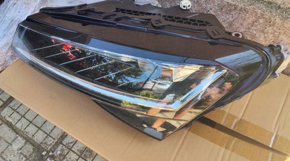 Оригинални Фарове Skoda Superb III Facelift – Full LED, без забележки