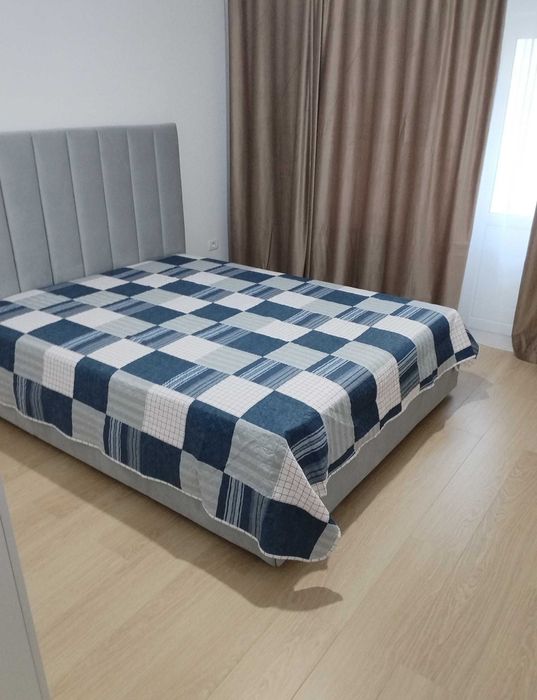 Închiriez camere la casă