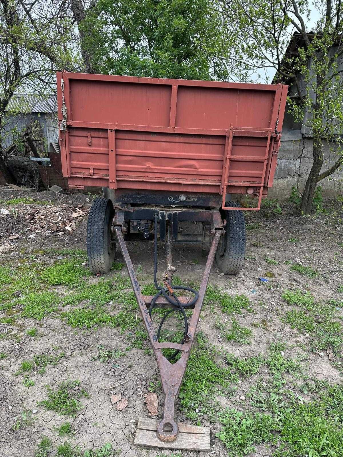 Remorca pentru tractor