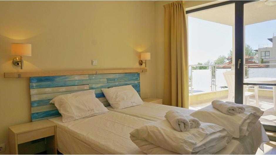 Продава се Двустаен апартамент в Варна, Център - 80 кв.м за 1049 €/кв.м - Снимка #12