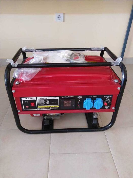 Бензинов Генератор за ток 3,5KW  8,5KW - Монофазен - Генератори за ток