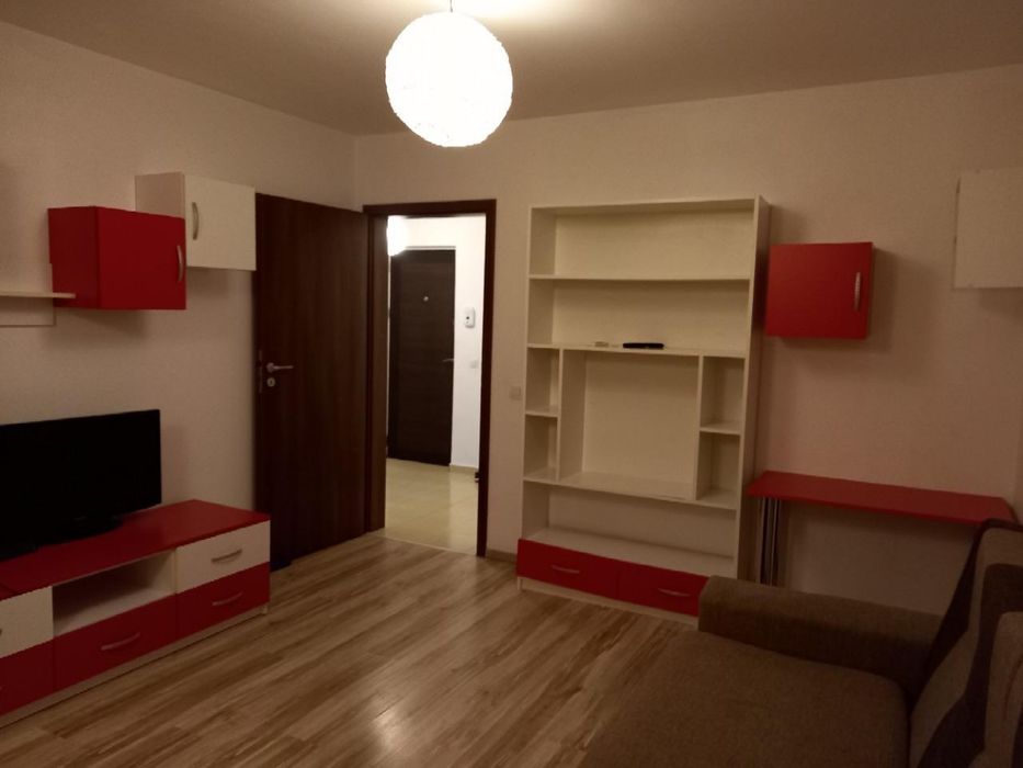 Inchiriez garsoniera 4 min mers metrou Dimitrie Leonida