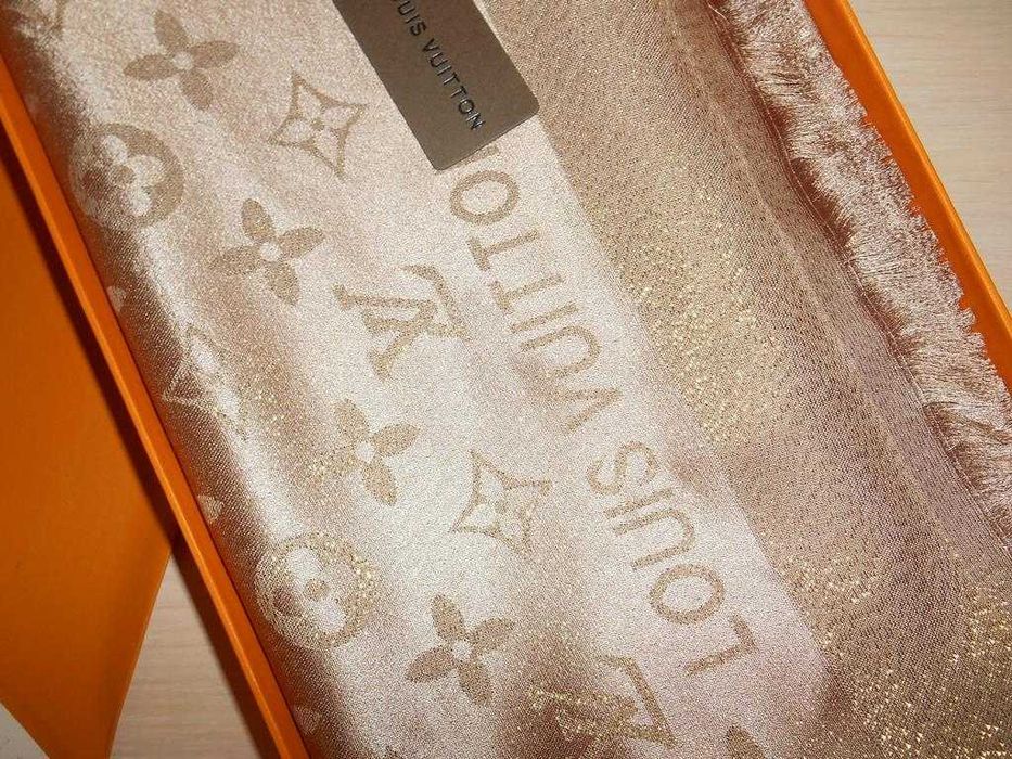 Eșarfă pentru femei Louis Vuitton 065