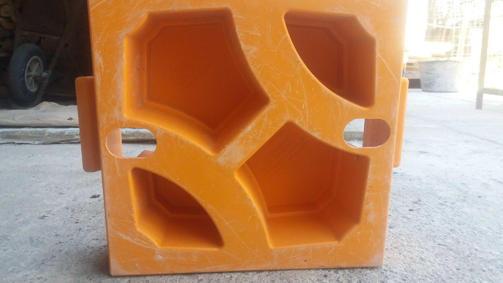 Matrița caramida vintage pentru caramizi decorative din beton!