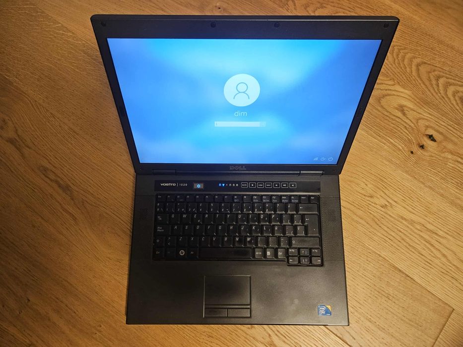 Лаптоп DELL VOSTRO 1520