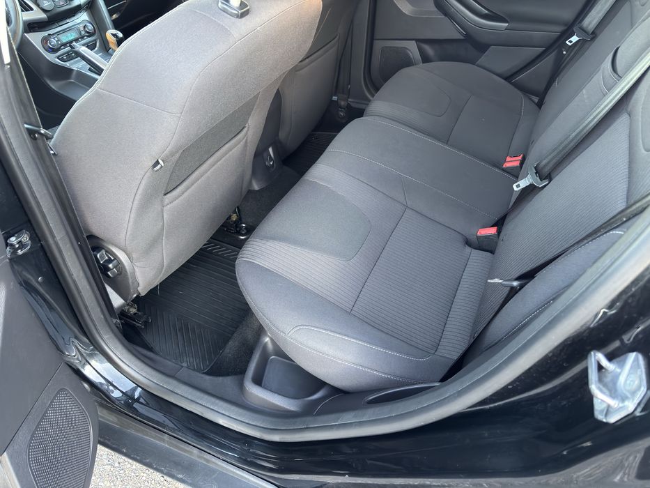 Ford Focus 1.6 Diesel an 2012 =Posibilitate rate=