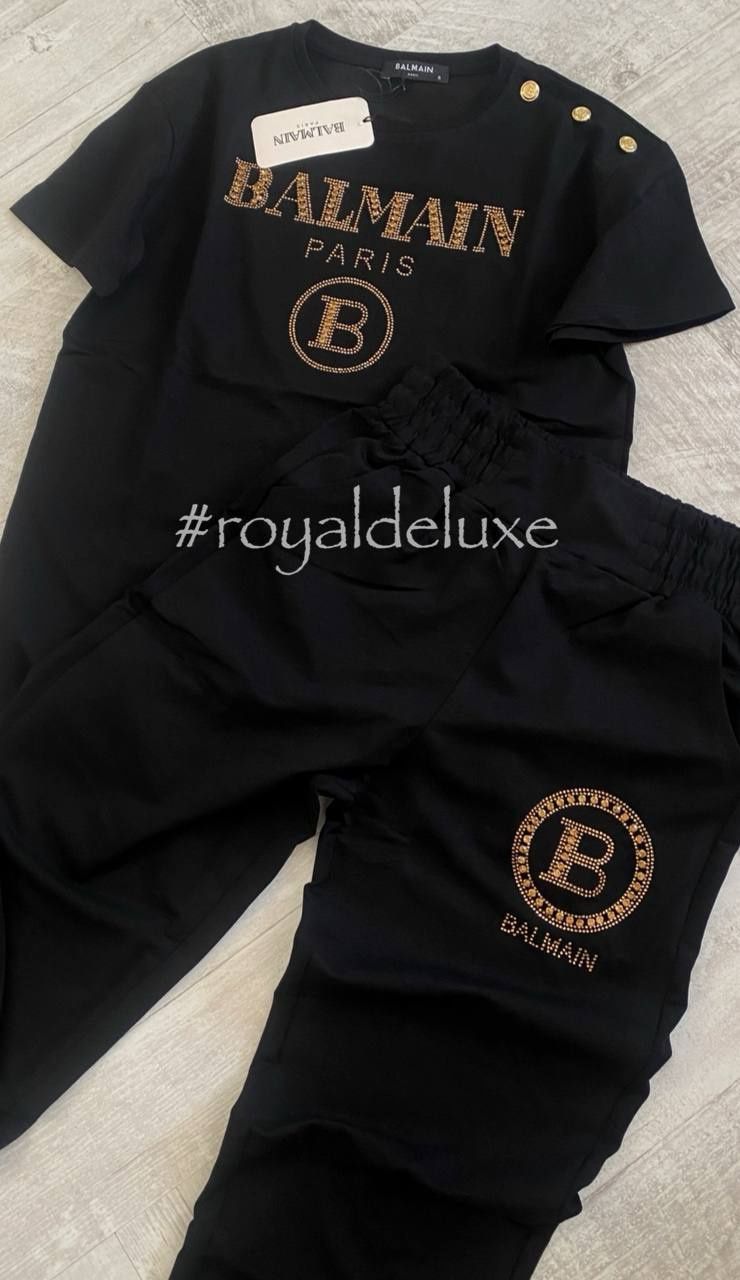 Compleu dama Balmain 
Calitatea Premium