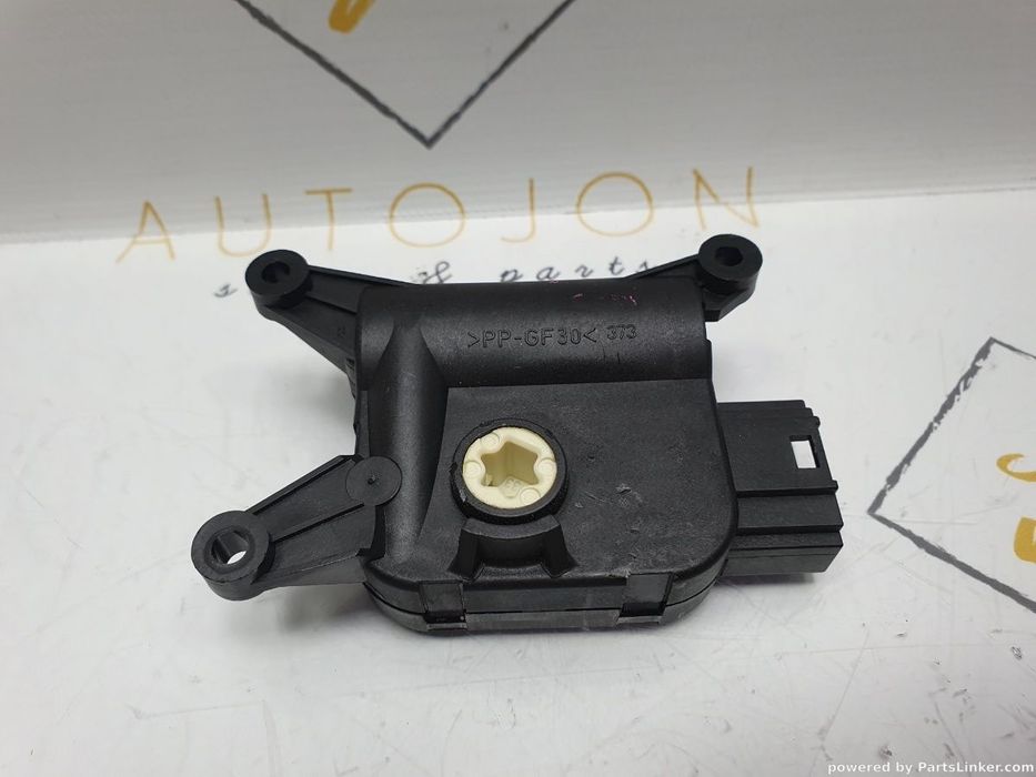 Motoras clapeta aeroterma v159 VOLKSWAGEN PASSAT (362) [ 2010 - 2014 ] TDI (CFFB) 103KW|140HP OEM 1K0907511 / 1K0 907 511