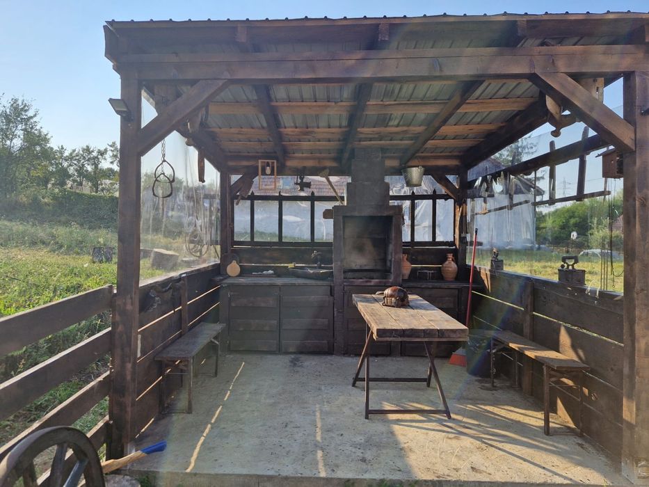 Inchiriez casa in comuna Carbunari,sat Stinapari