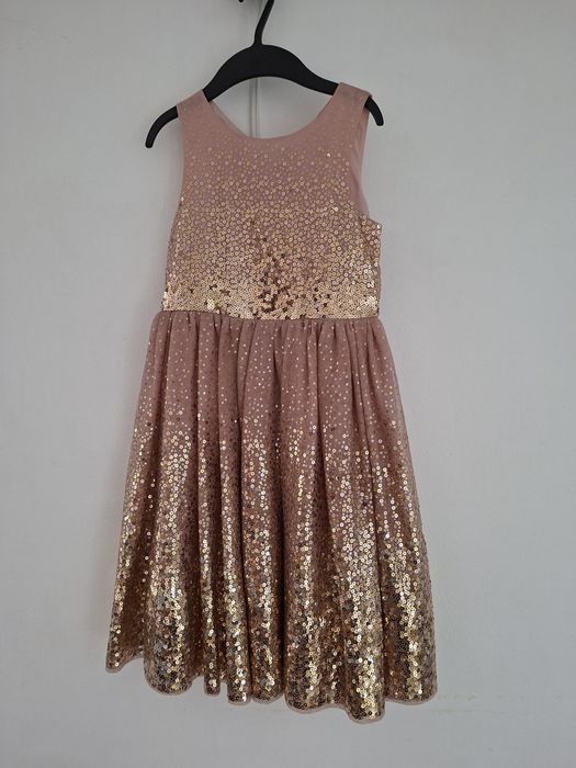 Детски рокли, болеро, дънки и дънково яке, суитшър