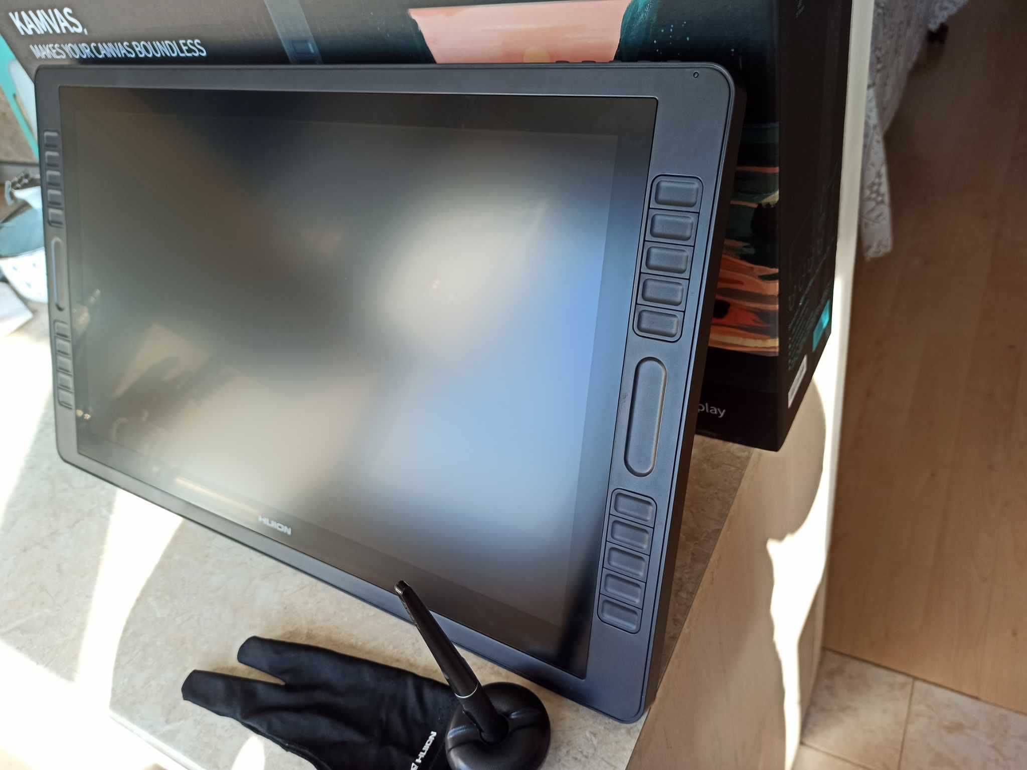 Графичен таблет Huion Kamvas Pro 22