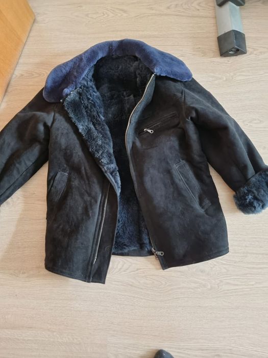 Продам полушубок овчина размер 50-52