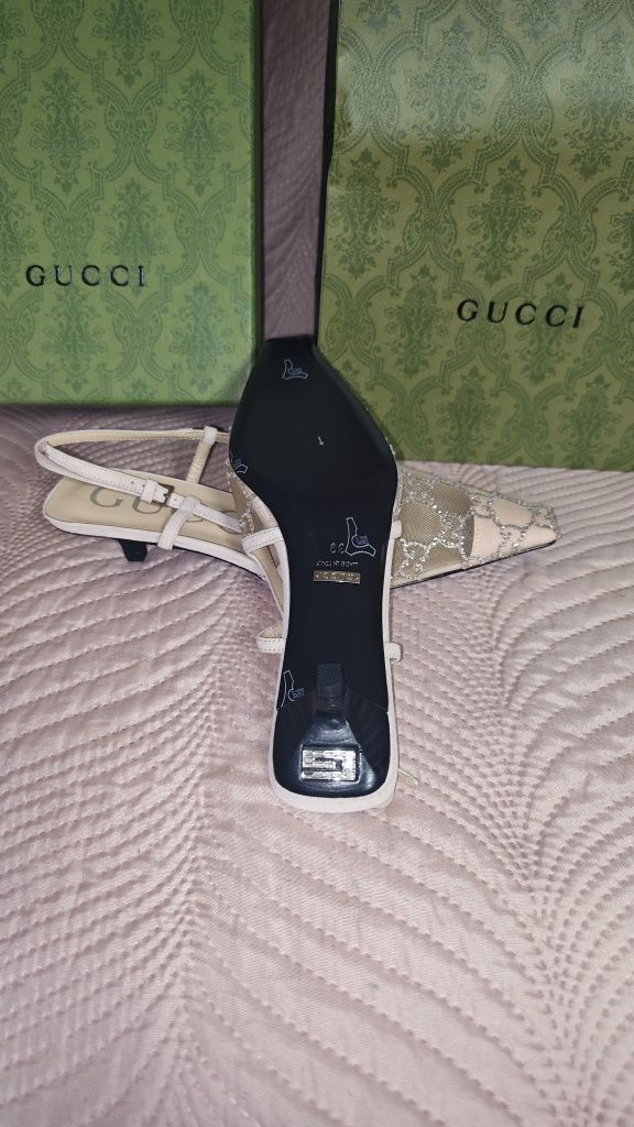 Дамски обувки Gucci 39