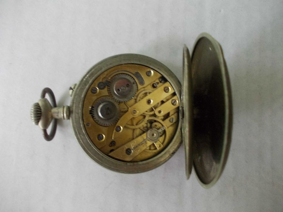 Ceas vechi de buzunar defect E