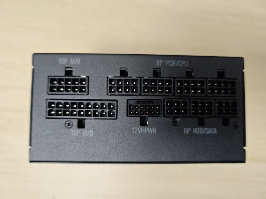 Sursa Cooler Master V850 gold SFX