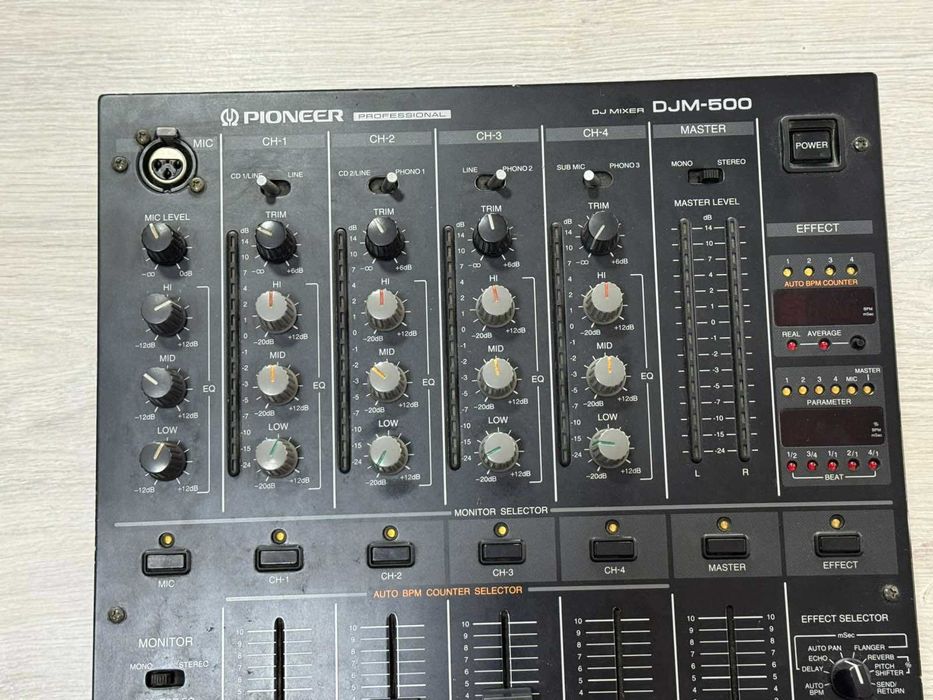 Пулт Pioneer DJM 500
