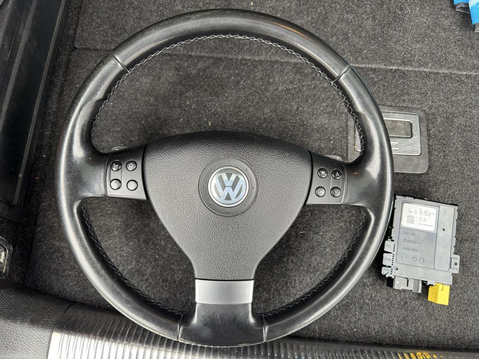 Волан с пера от Пасат B6 и модул