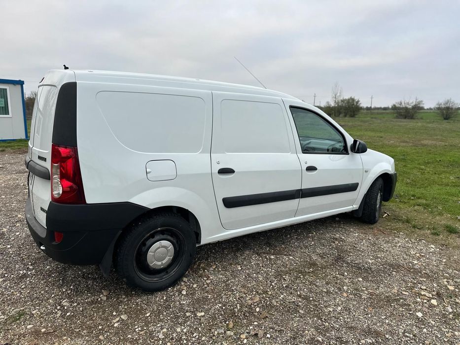 Logan van 2012 diesel E5