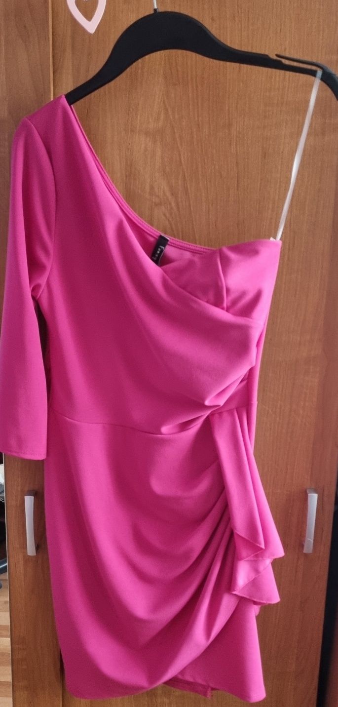 Rochie mini eleganta cu volane Ricaletta, fucsia