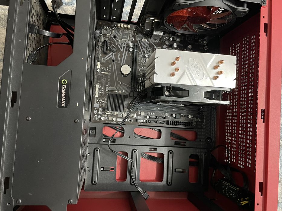 Продам материнскую плату lga 1200 вместе с intel i3 10100f
