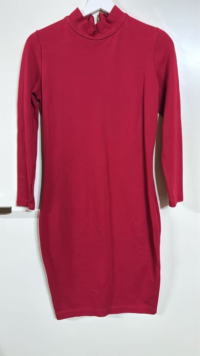 Rochie Poema in stare foarte buna