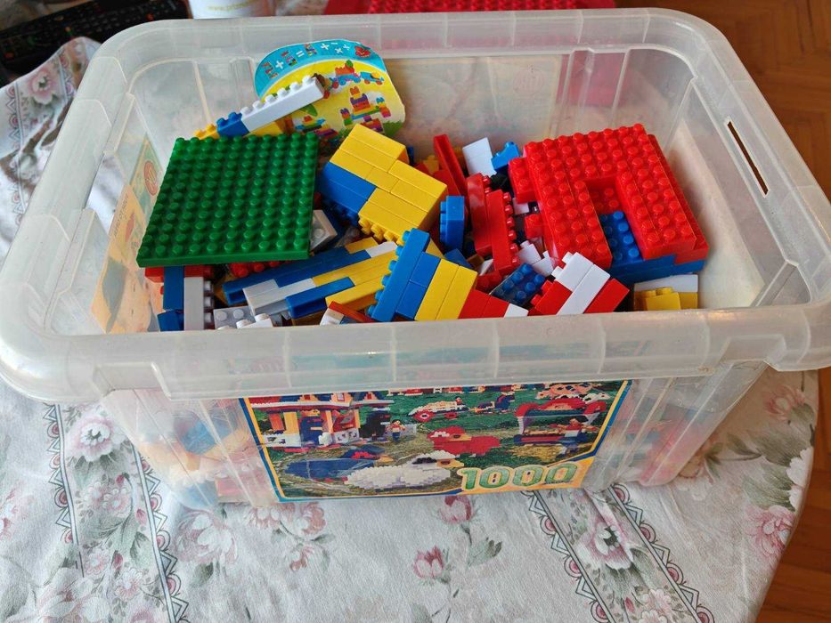 Конструктор 1000 части