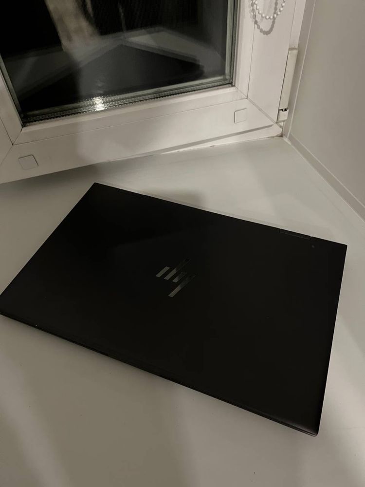 Ноутбук HP ENVY x360 convertible
