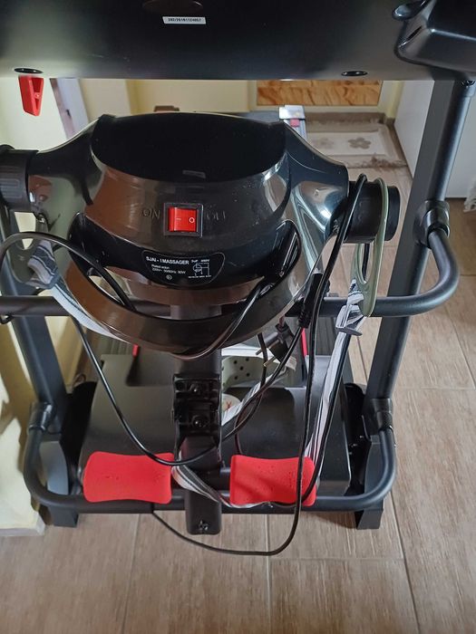 Продавам личната си бягаща пътека ползвана само четири пъри